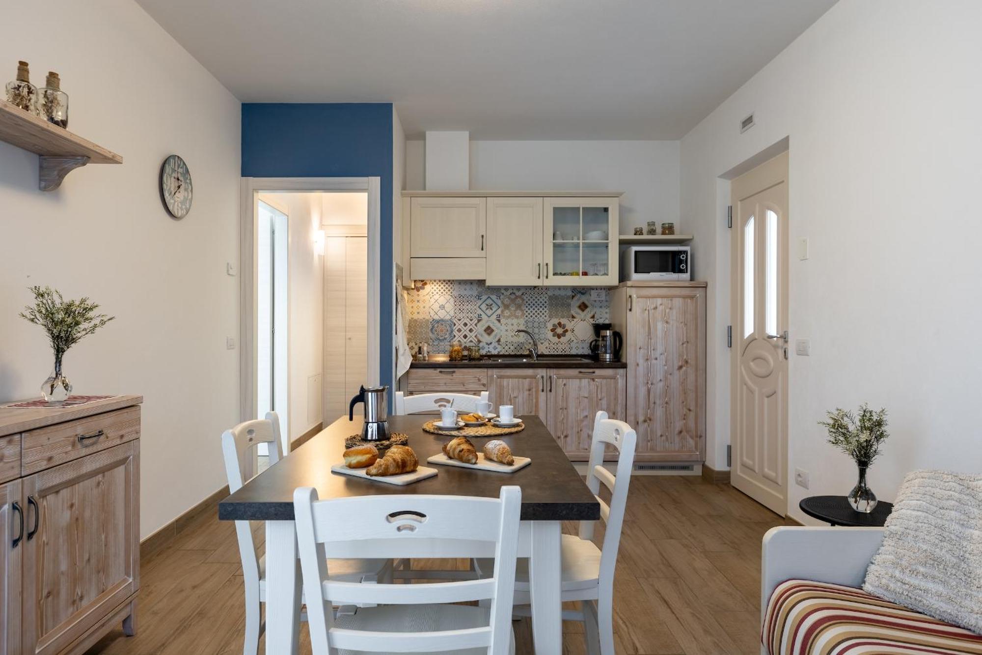 Mos Country House Tremosine Bagian luar foto