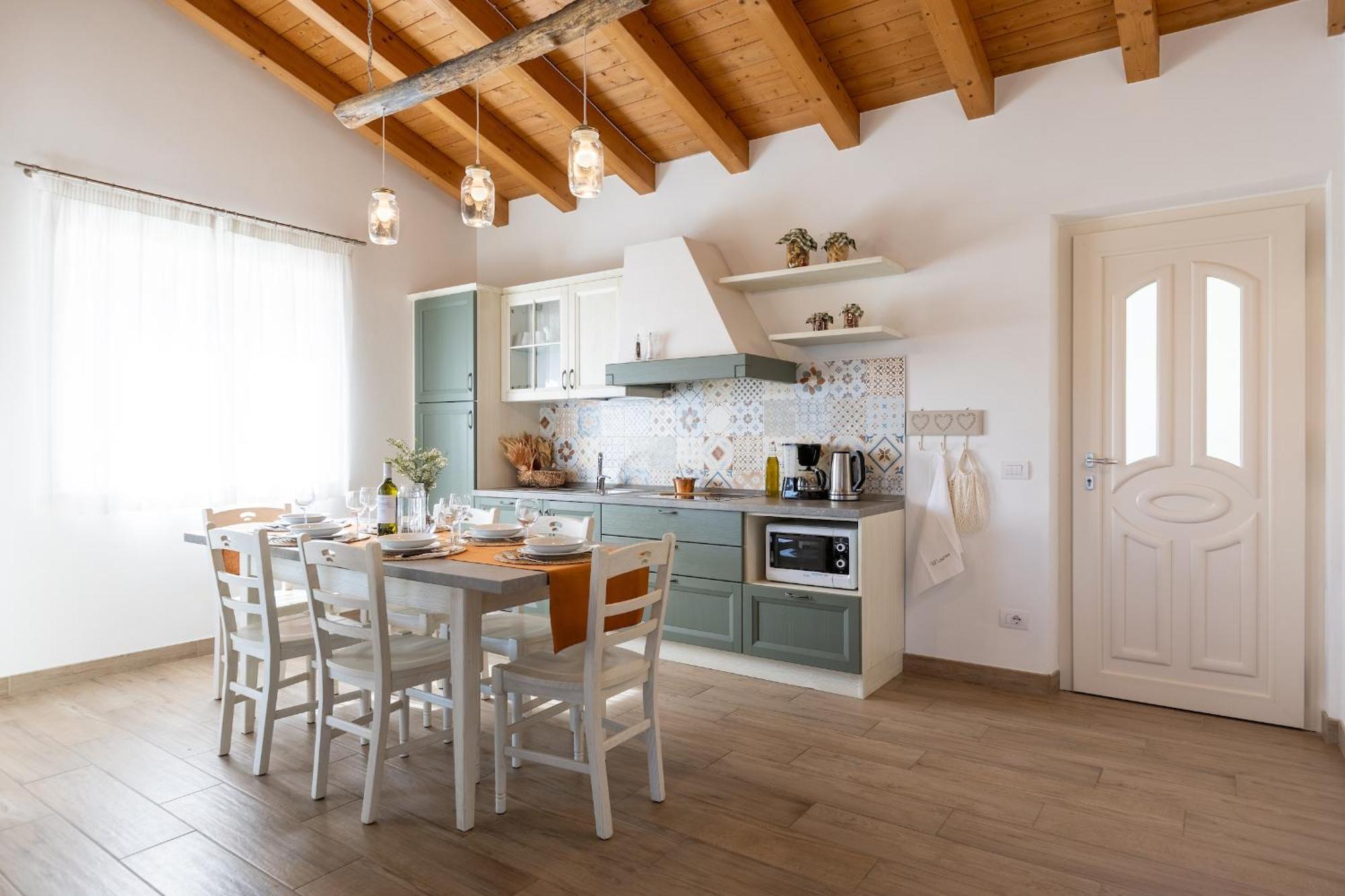 Mos Country House Tremosine Bagian luar foto