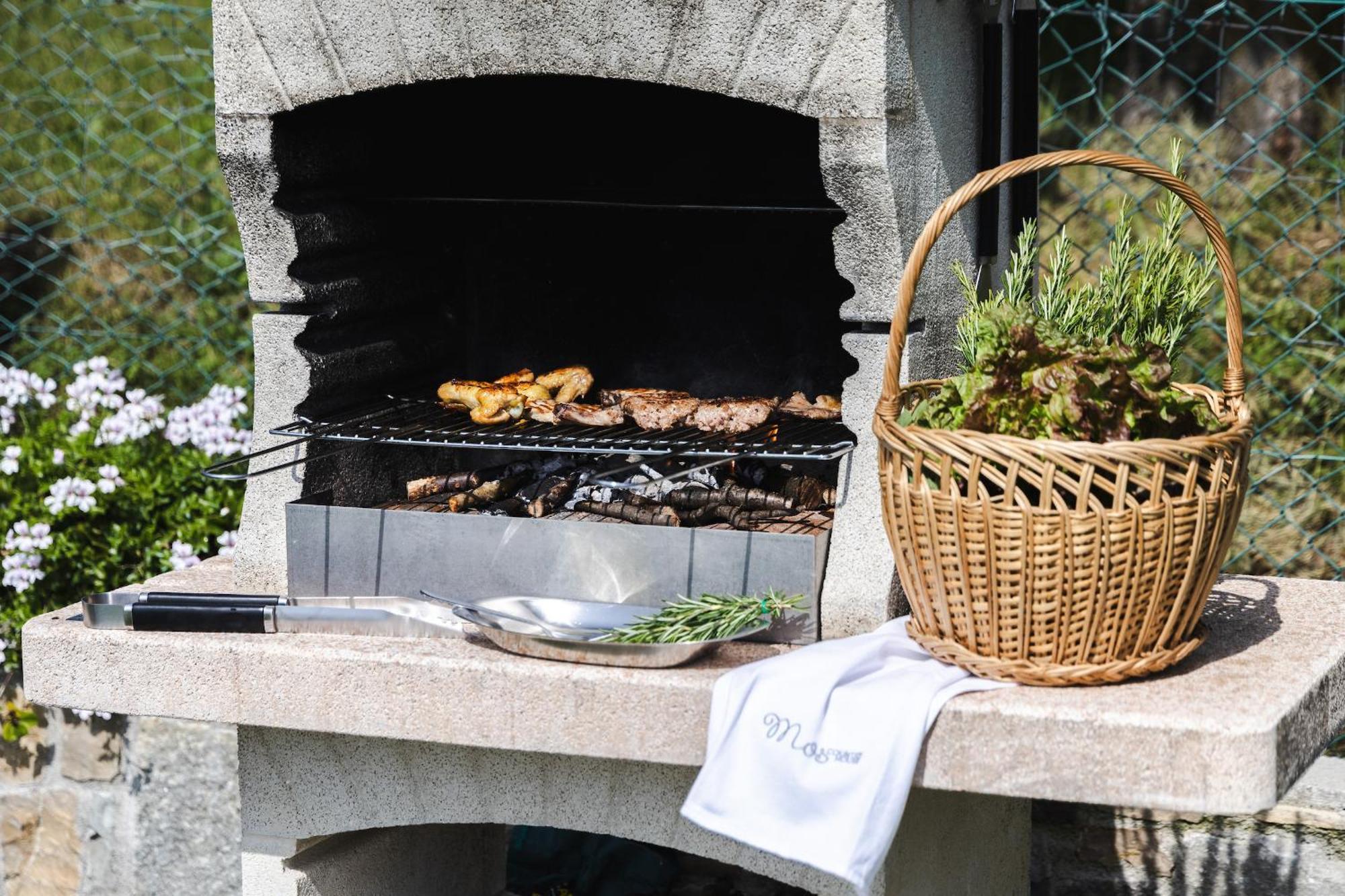 Mos Country House Tremosine Bagian luar foto